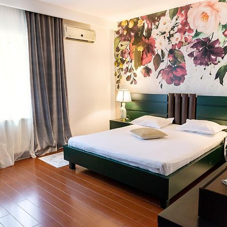 Phoenicia Suites Baneasa Bucarest Extérieur photo