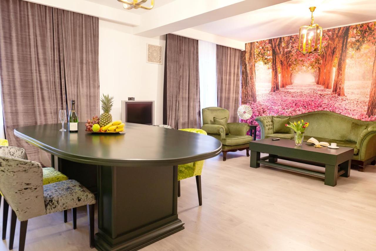 Phoenicia Suites Baneasa Bucarest Extérieur photo