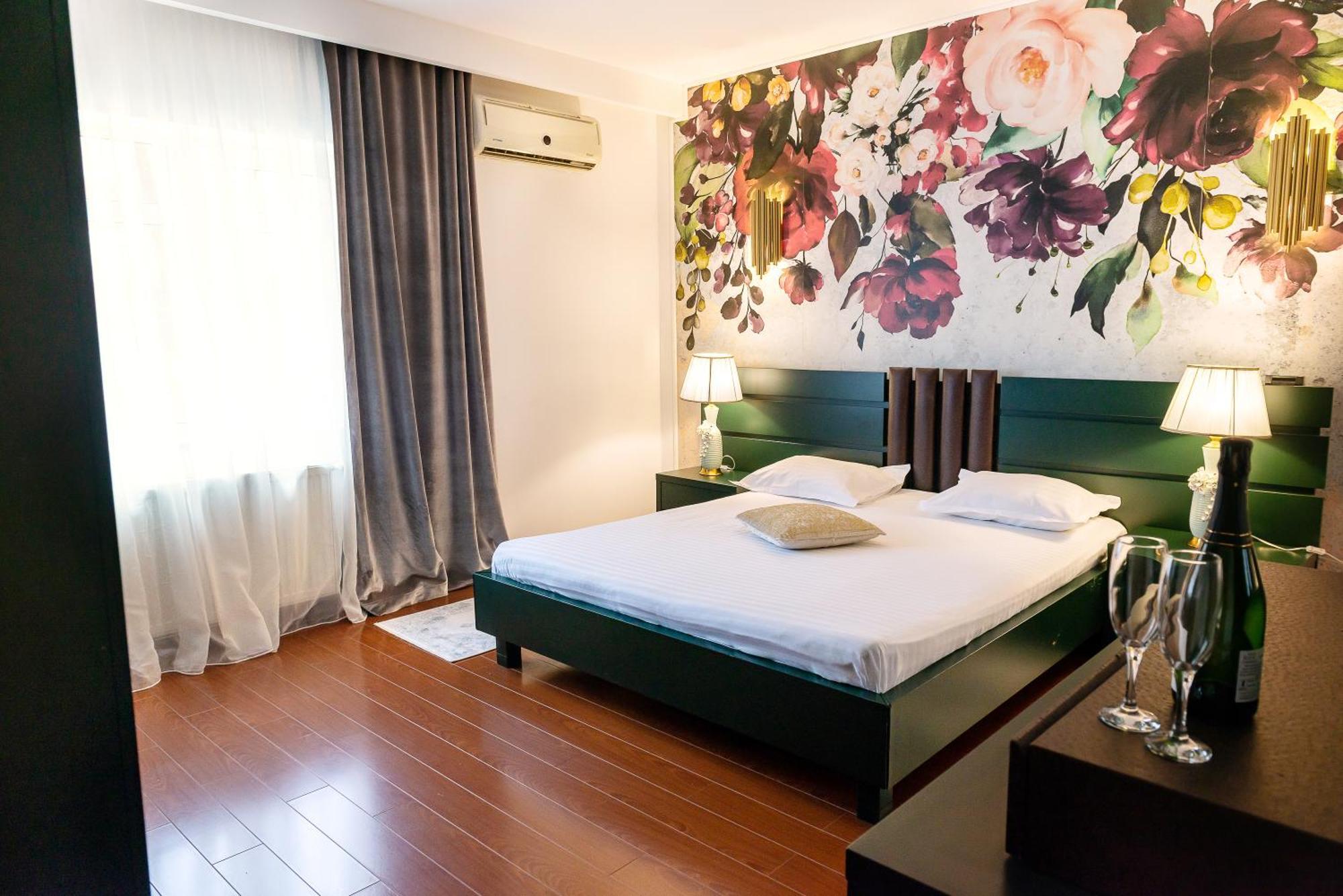 Phoenicia Suites Baneasa Bucarest Extérieur photo
